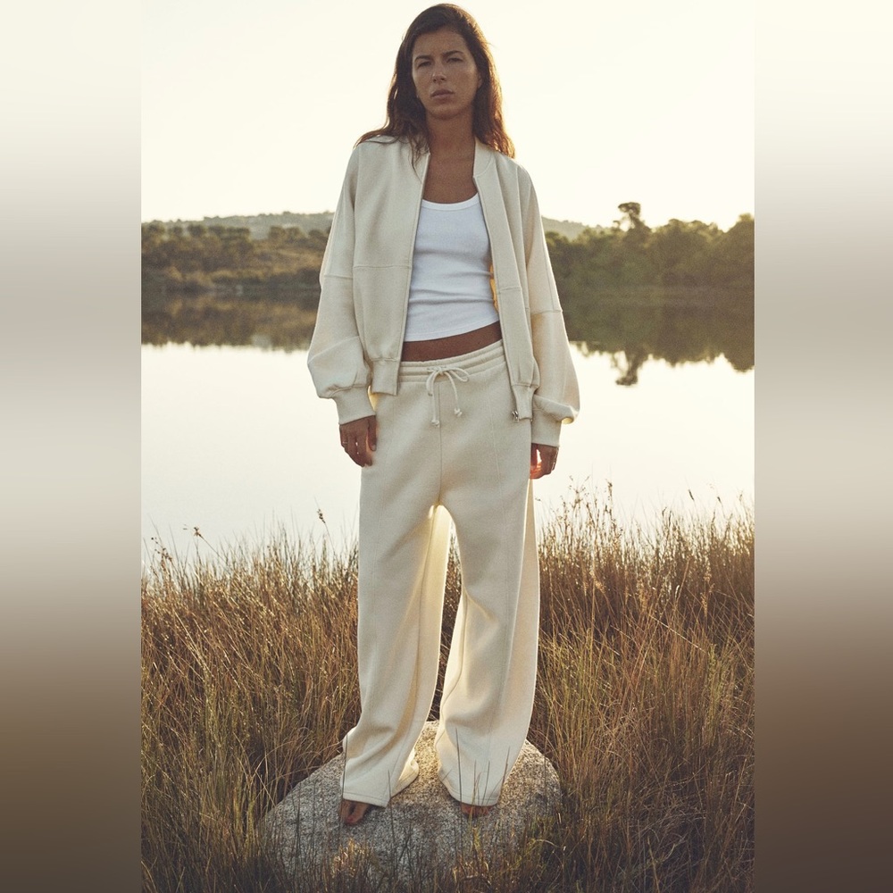 COPY - Zara cream colored tracksuit jacket & pants